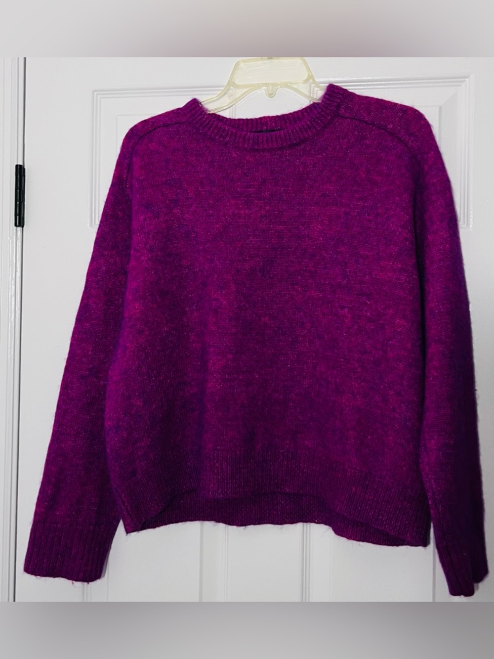 J. Crew Women's Size L Wool Blend Crewneck Sweater in Vibrant Magenta